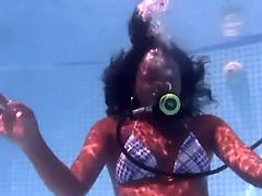 Underwater breathhold girls, japanese bubbles massage