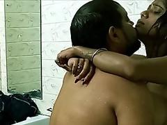 Indian hot girls 1st time sex with boyfriend after marry in hotel bathroom!! Indian hot sex